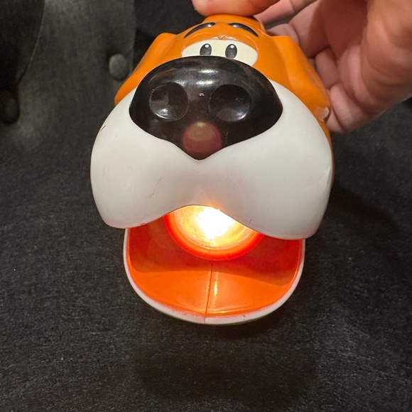 Little Tikes Small Dog Glow & Speak Flashlight Animal Works - Picture 3 of 8